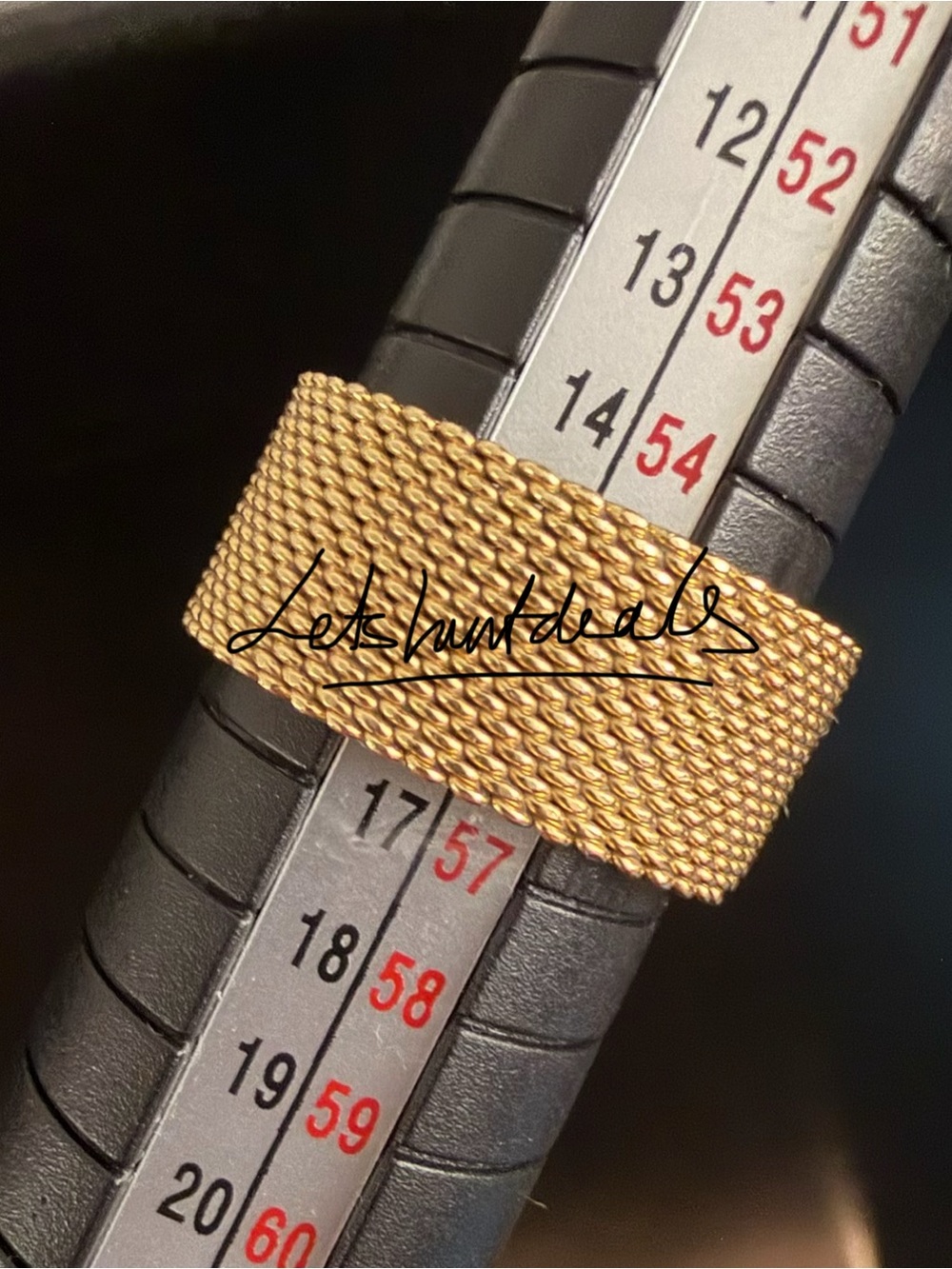 Tiffany & Co. 18k Gold Somerset Mesh Ring. Size 7.5